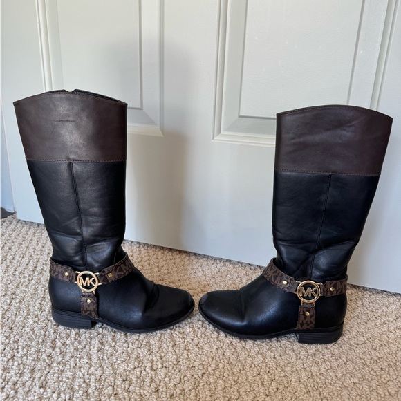 Girls Micheal Kors riding boots size 12 - Picture 4 of 8